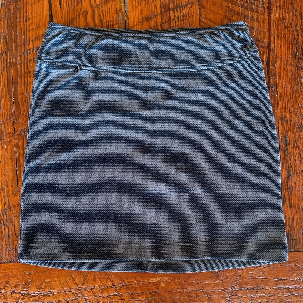 White Sierra blacktail fleece lined Skirt size medium